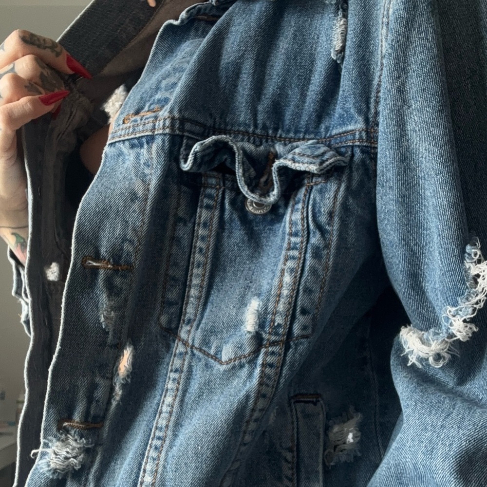 Jean jacket - Picture 7 of 9